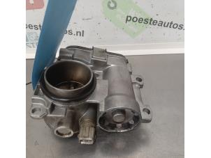 Gebruikte Gasklephuis Renault Twingo (C06) 1.2 16V Prijs € 70,00 Margeregeling aangeboden door Autodemontagebedrijf R. Poeste B.V.