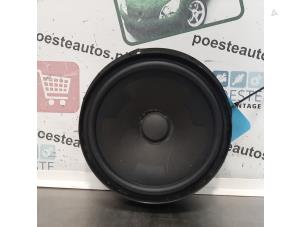Gebruikte Speaker Volkswagen Tiguan (AD1) 1.5 TSI 16V Evo BlueMotion Technology Prijs € 20,00 Margeregeling aangeboden door Autodemontagebedrijf R. Poeste B.V.