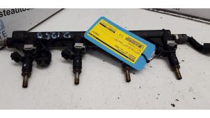 Gebruikte Common rail (Injectie) Peugeot 207/207+ (WA/WC/WM) 1.4 16V VTi Prijs € 40,00 Margeregeling aangeboden door Autodemontagebedrijf R. Poeste B.V.
