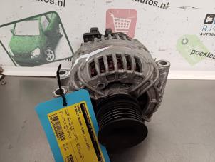 Gebruikte Dynamo Renault Scénic I (JA) 2.0 16V IDE Prijs € 20,00 Margeregeling aangeboden door Autodemontagebedrijf R. Poeste B.V.