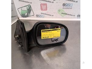 Gebruikte Buitenspiegel rechts Daihatsu Sirion/Storia (M1) 1.0 12V DVVT Prijs € 20,00 Margeregeling aangeboden door Autodemontagebedrijf R. Poeste B.V.
