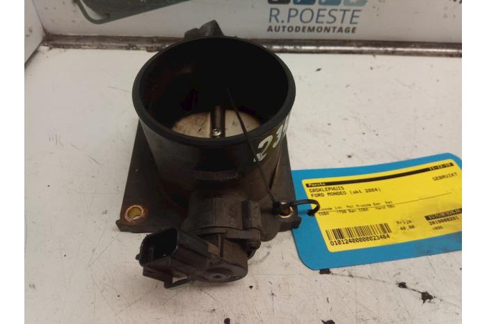 Gebruikte Gasklephuis Ford Mondeo III Wagon 1.8 16V Prijs € 40,00 Margeregeling aangeboden door Autodemontagebedrijf R. Poeste B.V.