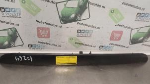 Gebruikte Sierlijst achterklep Citroen Xsara Picasso (CH) 1.8 16V Prijs € 20,00 Margeregeling aangeboden door Autodemontagebedrijf R. Poeste B.V.