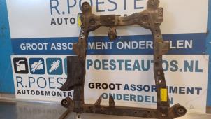 Gebruikte Subframe Chevrolet Cruze (300) 1.8 16V VVT Prijs € 85,00 Margeregeling aangeboden door Autodemontagebedrijf R. Poeste B.V.