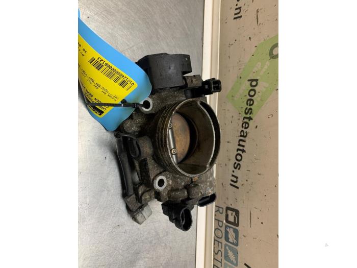 Gebruikte Gasklephuis Citroen Berlingo Cinqspace, Multispace 1.8 Prijs € 30,00 Margeregeling aangeboden door Autodemontagebedrijf R. Poeste B.V.
