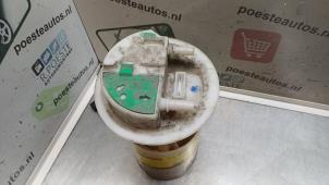 Gebruikte Tank element Pomp Peugeot Expert (222/224) 1.9D Prijs € 42,00 Margeregeling aangeboden door Autodemontagebedrijf R. Poeste B.V.