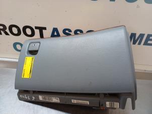 Gebruikte Dashboardkastje Peugeot 406 Break (8E/F) 2.0 16V ST,SV Prijs € 30,00 Margeregeling aangeboden door Autodemontagebedrijf R. Poeste B.V.