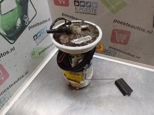 Gebruikte Benzinepomp Ford Focus 2 1.4 16V Prijs € 40,00 Margeregeling aangeboden door Autodemontagebedrijf R. Poeste B.V.