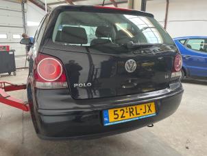 Gebruikte Bumper achter Volkswagen Polo IV (9N1/2/3) 1.4 16V 75 Prijs € 125,00 Margeregeling aangeboden door Autodemontagebedrijf R. Poeste B.V.