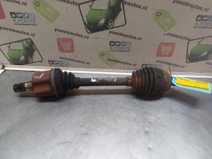 Gebruikte Steekas links-voor Ford S-Max (GBW) 2.0 TDCi 16V 140 Prijs € 30,00 Margeregeling aangeboden door Autodemontagebedrijf R. Poeste B.V.