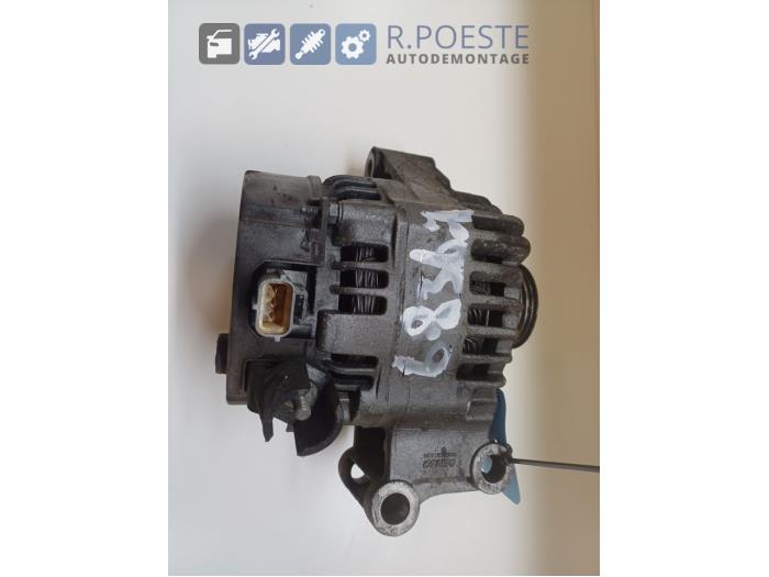 Dynamo van een Ford Focus 2 Wagon 1.4 16V 2005