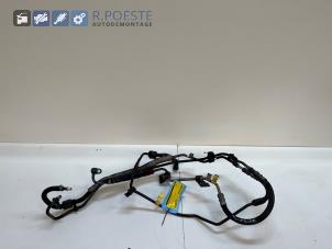 Gebruikte Servoleiding Ford S-Max (GBW) 2.0 TDCi 16V 140 Prijs € 70,00 Margeregeling aangeboden door Autodemontagebedrijf R. Poeste B.V.