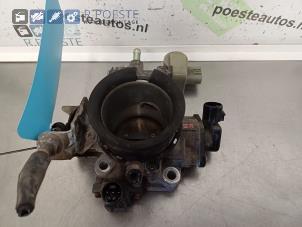 Gebruikte Gasklephuis Honda Civic (EJ/EK) 1.4iS 16V Prijs € 40,00 Margeregeling aangeboden door Autodemontagebedrijf R. Poeste B.V.