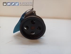 Gebruikte Servopomp Ford Fiesta 5 (JD/JH) 1.3 Prijs € 30,00 Margeregeling aangeboden door Autodemontagebedrijf R. Poeste B.V.