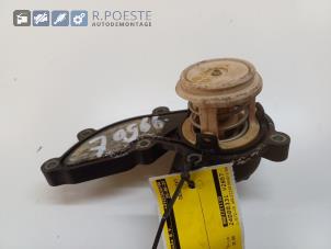 Gebruikte Thermostaathuis Audi A6 (C6) 3.2 V6 24V FSI Quattro Prijs € 20,00 Margeregeling aangeboden door Autodemontagebedrijf R. Poeste B.V.