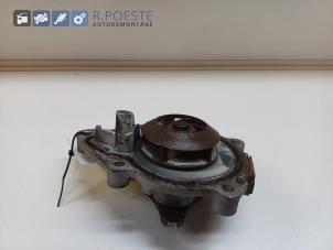 Gebruikte Waterpomp Peugeot 207 SW (WE/WU) 1.4 16V Vti Prijs € 15,00 Margeregeling aangeboden door Autodemontagebedrijf R. Poeste B.V.