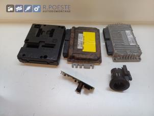 Gebruikte Computer Motormanagement Renault Megane (EA) 1.6 16V Sport Prijs € 100,00 Margeregeling aangeboden door Autodemontagebedrijf R. Poeste B.V.
