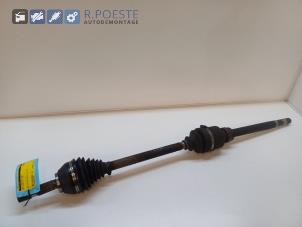 Gebruikte Homokineetas rechts-voor Fiat Ducato (230/231/232) 1.9 D Prijs € 50,00 Margeregeling aangeboden door Autodemontagebedrijf R. Poeste B.V.