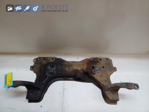 Gebruikte Subframe Ford Transit Connect 1.8 Tddi Prijs € 50,00 Margeregeling aangeboden door Autodemontagebedrijf R. Poeste B.V.
