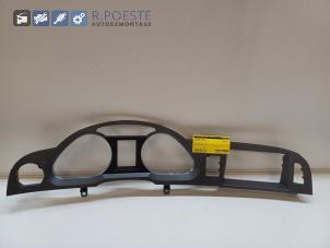 Gebruikte Dashboard deel Audi A6 (C6) 3.2 V6 24V FSI Quattro Prijs € 25,00 Margeregeling aangeboden door Autodemontagebedrijf R. Poeste B.V.