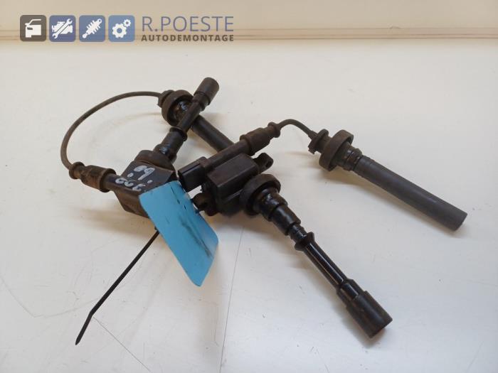 Gebruikte Pen Bobine Mitsubishi Space Star (DG) 1.3 16V Prijs € 30,00 Margeregeling aangeboden door Autodemontagebedrijf R. Poeste B.V.