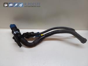 Gebruikte Vulpijp ad-blue tank Mercedes A (177.0) 1.5 A-180d Prijs € 50,00 Margeregeling aangeboden door Autodemontagebedrijf R. Poeste B.V.