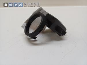 Gebruikte Wegrijbeveiligings module Nissan Qashqai (J10) 2.0 16V Prijs € 20,00 Margeregeling aangeboden door Autodemontagebedrijf R. Poeste B.V.