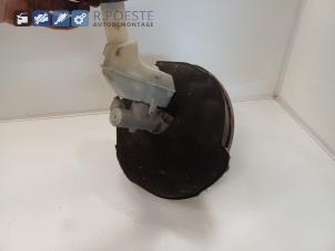 Gebruikte Rembol Renault Modus/Grand Modus (JP) 1.6 16V Prijs € 50,00 Margeregeling aangeboden door Autodemontagebedrijf R. Poeste B.V.