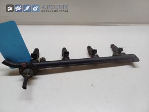 Gebruikte Injector brug Rover 45 1.6 16V Prijs € 30,00 Margeregeling aangeboden door Autodemontagebedrijf R. Poeste B.V.