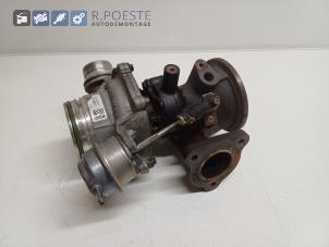 Gebruikte G-lader Volvo V40 (MV) 2.0 D2 16V Prijs € 190,00 Margeregeling aangeboden door Autodemontagebedrijf R. Poeste B.V.