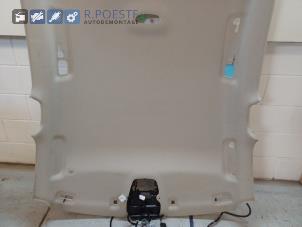 Gebruikte Hemelbekleding Volvo V40 (MV) 2.0 D2 16V Prijs € 90,00 Margeregeling aangeboden door Autodemontagebedrijf R. Poeste B.V.