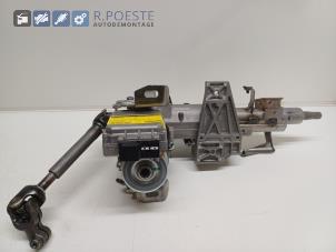 Gebruikte Servo Elektrisch Renault Clio IV Estate/Grandtour (7R) 0.9 Energy TCE 90 12V Prijs € 90,00 Margeregeling aangeboden door Autodemontagebedrijf R. Poeste B.V.