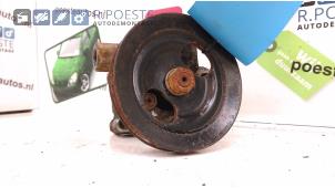 Gebruikte Stuurbekrachtiging Pomp Hyundai Atos 1.0 12V Prime,Spirit Prijs € 20,00 Margeregeling aangeboden door Autodemontagebedrijf R. Poeste B.V.