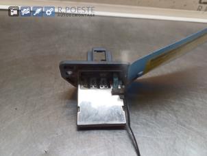 Gebruikte Kachel Weerstand Chevrolet Kalos (SF48) 1.2 Prijs € 20,00 Margeregeling aangeboden door Autodemontagebedrijf R. Poeste B.V.