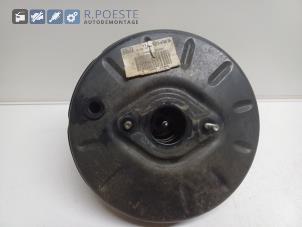 Gebruikte Rembol Peugeot 208 II (UB/UH/UP) 1.2 Vti 12V PureTech 75 Prijs € 40,00 Margeregeling aangeboden door Autodemontagebedrijf R. Poeste B.V.