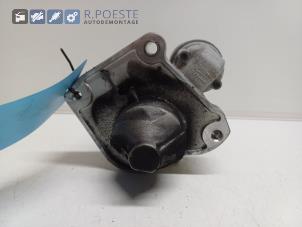 Gebruikte Startmotor Peugeot 208 II (UB/UH/UP) 1.2 Vti 12V PureTech 75 Prijs € 20,00 Margeregeling aangeboden door Autodemontagebedrijf R. Poeste B.V.