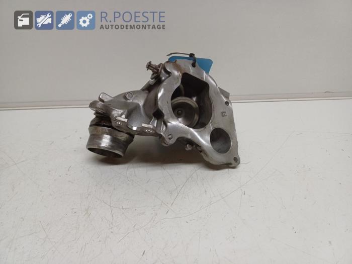 Gebruikte Overdrukklep Turbo Renault Master III (EV/HV/UV/VA/VB/VD/VF/VG/VJ) 2.3 dCi 135 16V RWD Prijs € 30,00 Margeregeling aangeboden door Autodemontagebedrijf R. Poeste B.V.