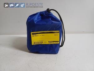 Gebruikte Stekker Opel Ampera 1.4 16V Prijs € 20,00 Margeregeling aangeboden door Autodemontagebedrijf R. Poeste B.V.