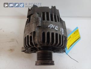 Alternator van een Volkswagen Golf V (1K1) 1.4 TSI 140 16V 2007