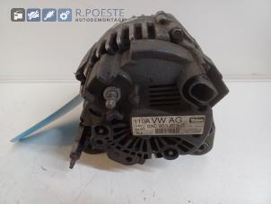 Alternator van een Volkswagen Golf V (1K1) 1.4 TSI 140 16V 2007