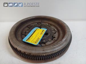 Gebruikte Vliegwiel Volkswagen Golf V (1K1) 1.4 TSI 140 16V Prijs € 250,00 Margeregeling aangeboden door Autodemontagebedrijf R. Poeste B.V.