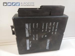 Gebruikte Computer cabriokap Renault Megane II CC (EM) 2.0 16V Prijs € 90,00 Margeregeling aangeboden door Autodemontagebedrijf R. Poeste B.V.