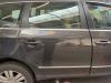 Volkswagen Passat Variant (3C5) 2.0 FSI 16V Deur 4Deurs rechts-achter