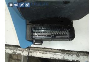 Gebruikte ABS Pomp Renault Clio II (BB/CB) 1.2 Prijs € 50,00 Margeregeling aangeboden door Autodemontagebedrijf R. Poeste B.V.