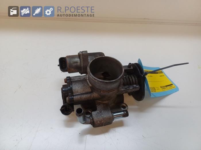 Gebruikte Gasklephuis Chevrolet Spark (M300) 1.0 16V Prijs € 42,00 Margeregeling aangeboden door Autodemontagebedrijf R. Poeste B.V.