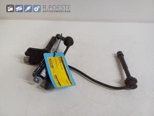 Gebruikte Pen Bobine Suzuki Swift (ZA/ZC/ZD1/2/3/9) 1.3 VVT 16V Prijs € 20,00 Margeregeling aangeboden door Autodemontagebedrijf R. Poeste B.V.