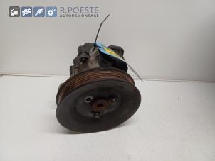 Gebruikte Servopomp Mercedes Vito (639.6) 2.2 109 CDI 16V Prijs € 20,00 Margeregeling aangeboden door Autodemontagebedrijf R. Poeste B.V.