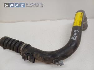 Gebruikte Turboslang Renault Megane II (BM/CM) 2.0 16V Turbo Prijs € 35,00 Margeregeling aangeboden door Autodemontagebedrijf R. Poeste B.V.
