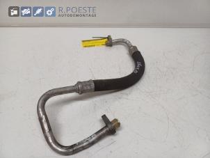 Gebruikte Airco Leiding Renault Megane II (BM/CM) 2.0 16V Turbo Prijs € 20,00 Margeregeling aangeboden door Autodemontagebedrijf R. Poeste B.V.