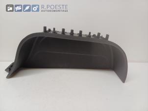 Gebruikte Voorinstap rechts Renault Master III (EV/HV/UV/VA/VB/VD/VF/VG/VJ) 2.3 dCi 135 16V RWD Prijs € 30,00 Margeregeling aangeboden door Autodemontagebedrijf R. Poeste B.V.